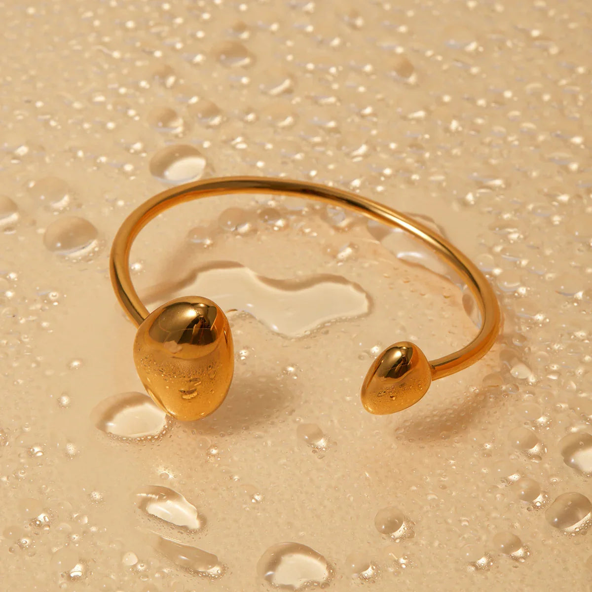 [Royal Vicky]Mallory Minimalist Gold Cuff