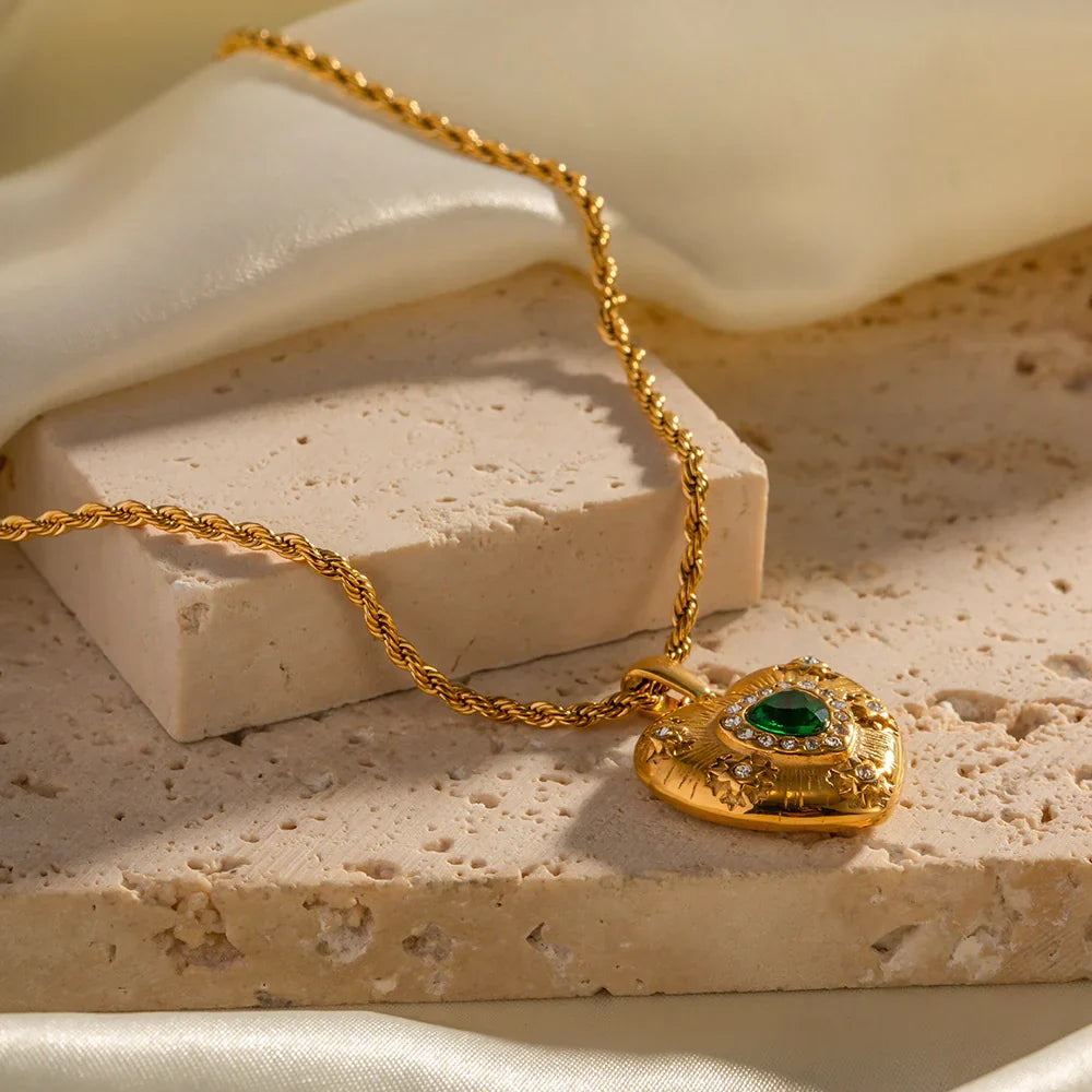 [Royal Vicky]Caelus Gold Heart Necklace