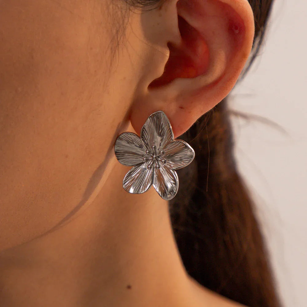 [Royal Vicky]Allysa Flower Gold Earrings