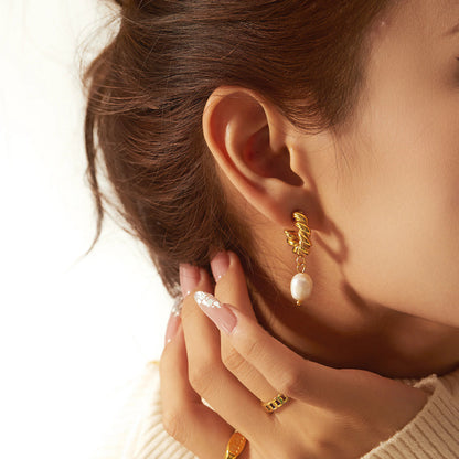 [Royal Vicky]Emma Pearl Earrings
