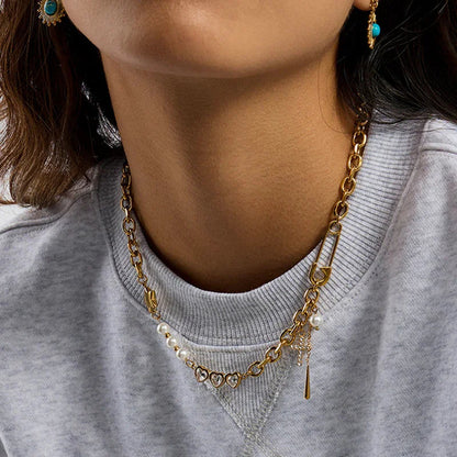[Royal Vicky]Zeraphine Diamond Pearl Gold Necklace