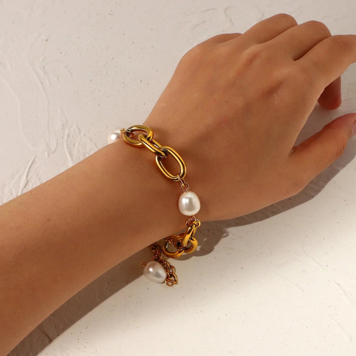 [Royal&Vicky]Ysabel Armband mit groben Süßwasserperlen