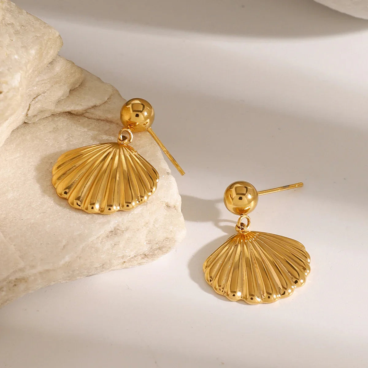 [Royal Vicky]Delianna Shell Earrings
