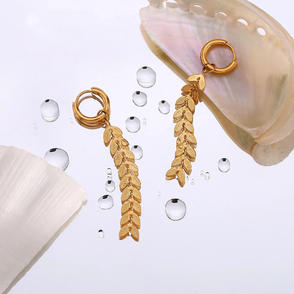 [Royal Vicky]Faith Fishtail Earrings