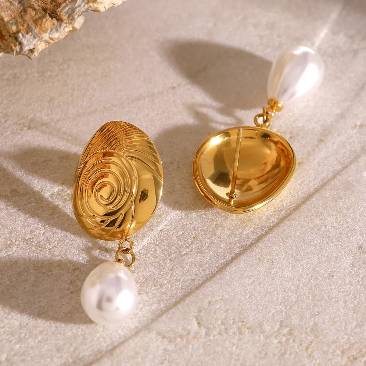 [Royal Vicky]Eleonora Freshwater Pearl Earrings