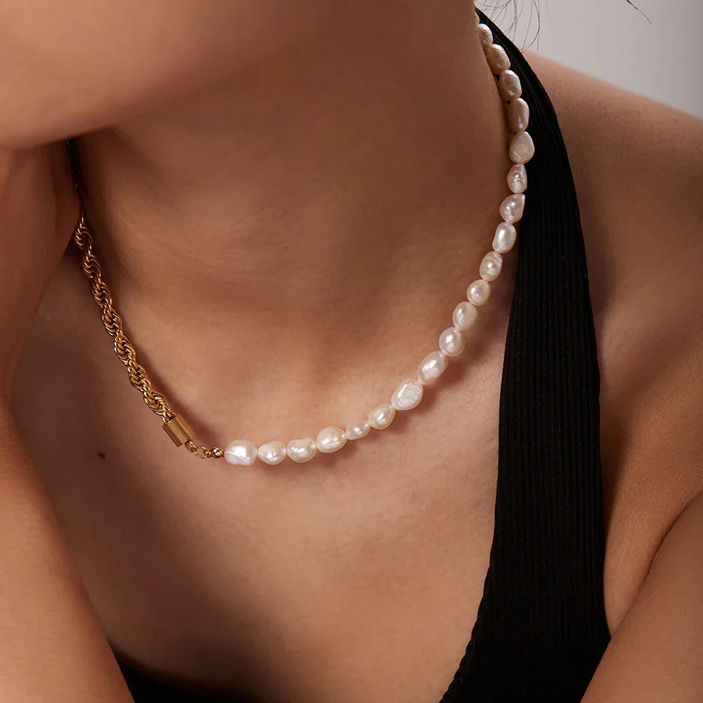 [Royal Vicky]Dualia Gold Pearl Necklace