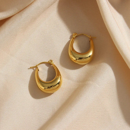 [Royal Vicky]Evie Hoop Earrings
