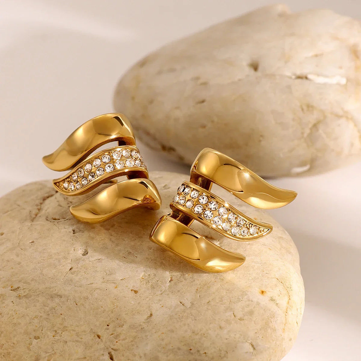 [Royal Vicky]Charmaine Gold Earrings