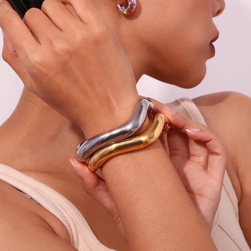 [Royal Vicky]Zaria Asymmetrical Gold Bangle