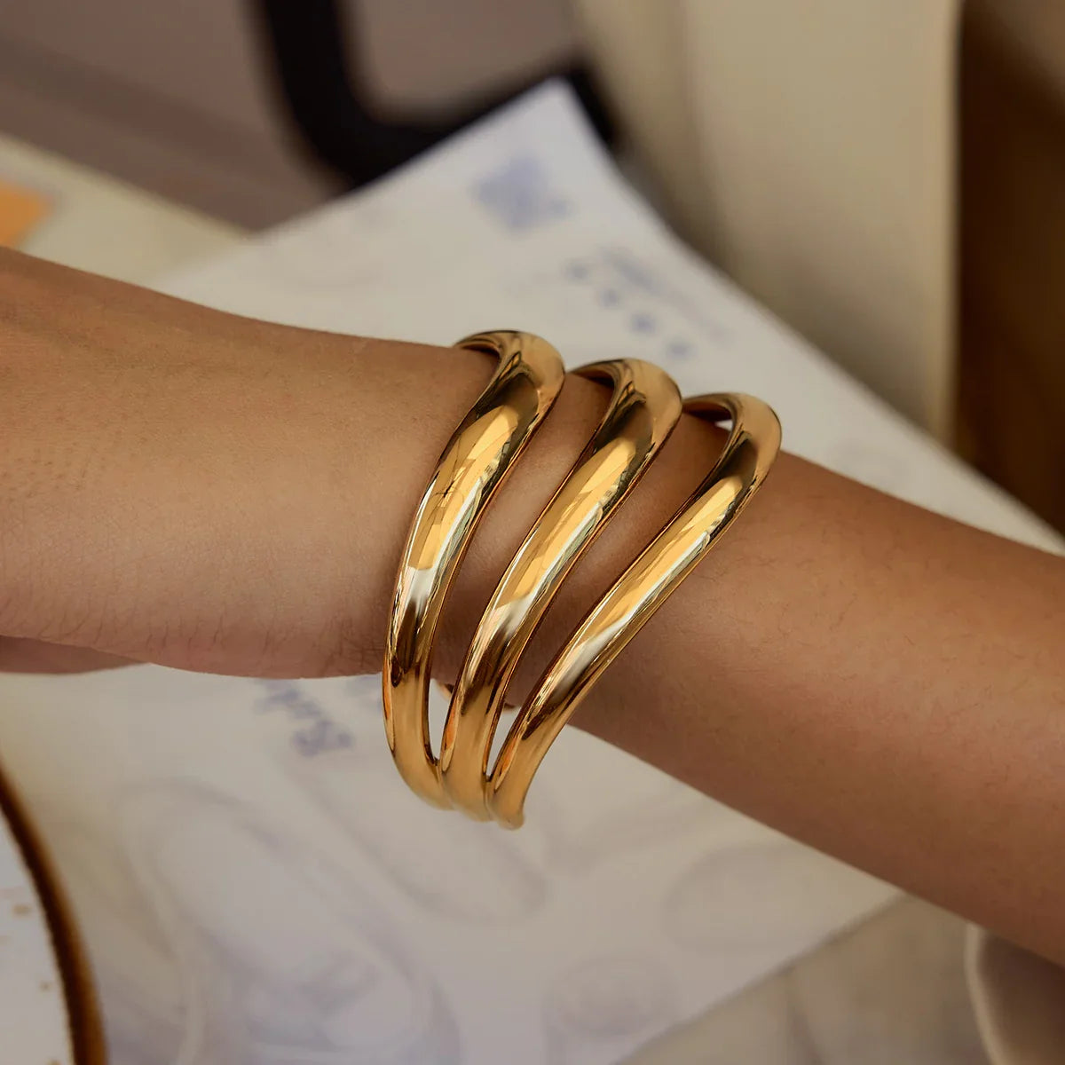 [Royal Vicky]Meredith Triple Layer Gold Bangle