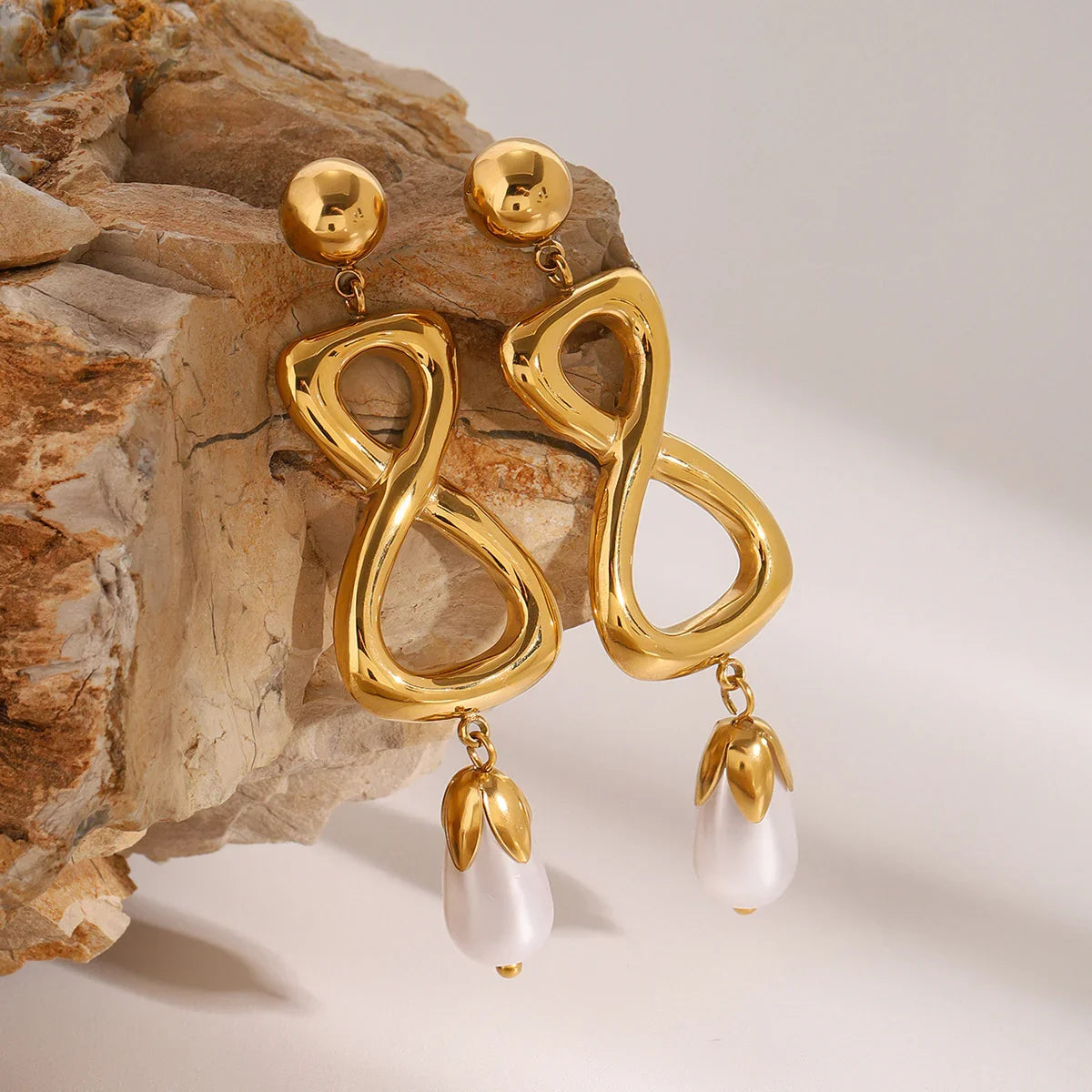 [Royal Vicky]Kaylee Freshwater Pearl Earrings