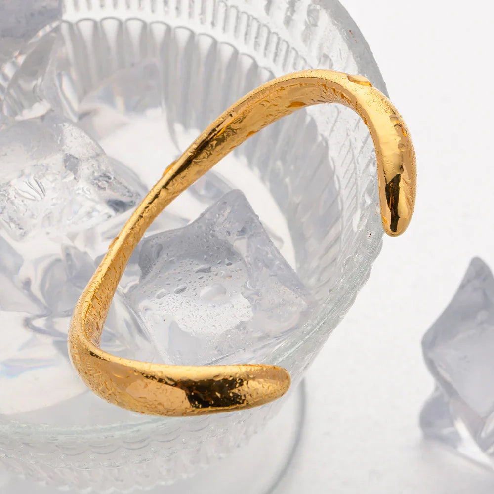 [Royal Vicky]Audrina Contemporary Gold Bangle