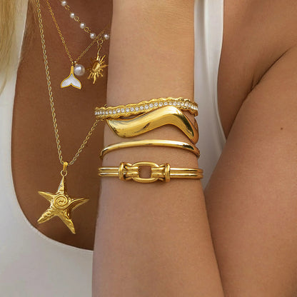 [Royal Vicky]Tammy Gold Starfish Necklace