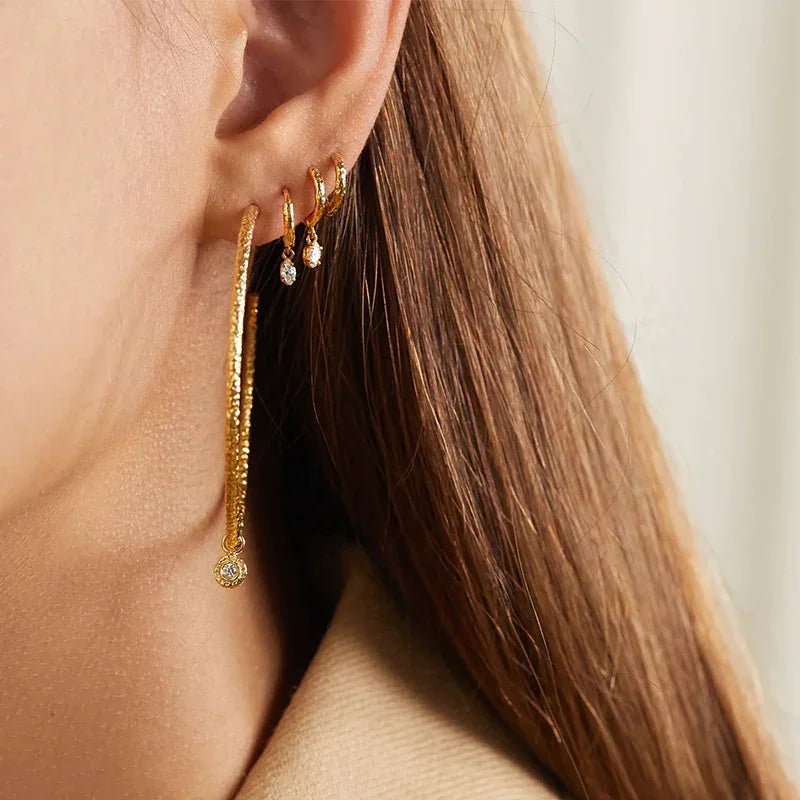 [Royal Vicky]Shayla Hammered Diamond Hoops