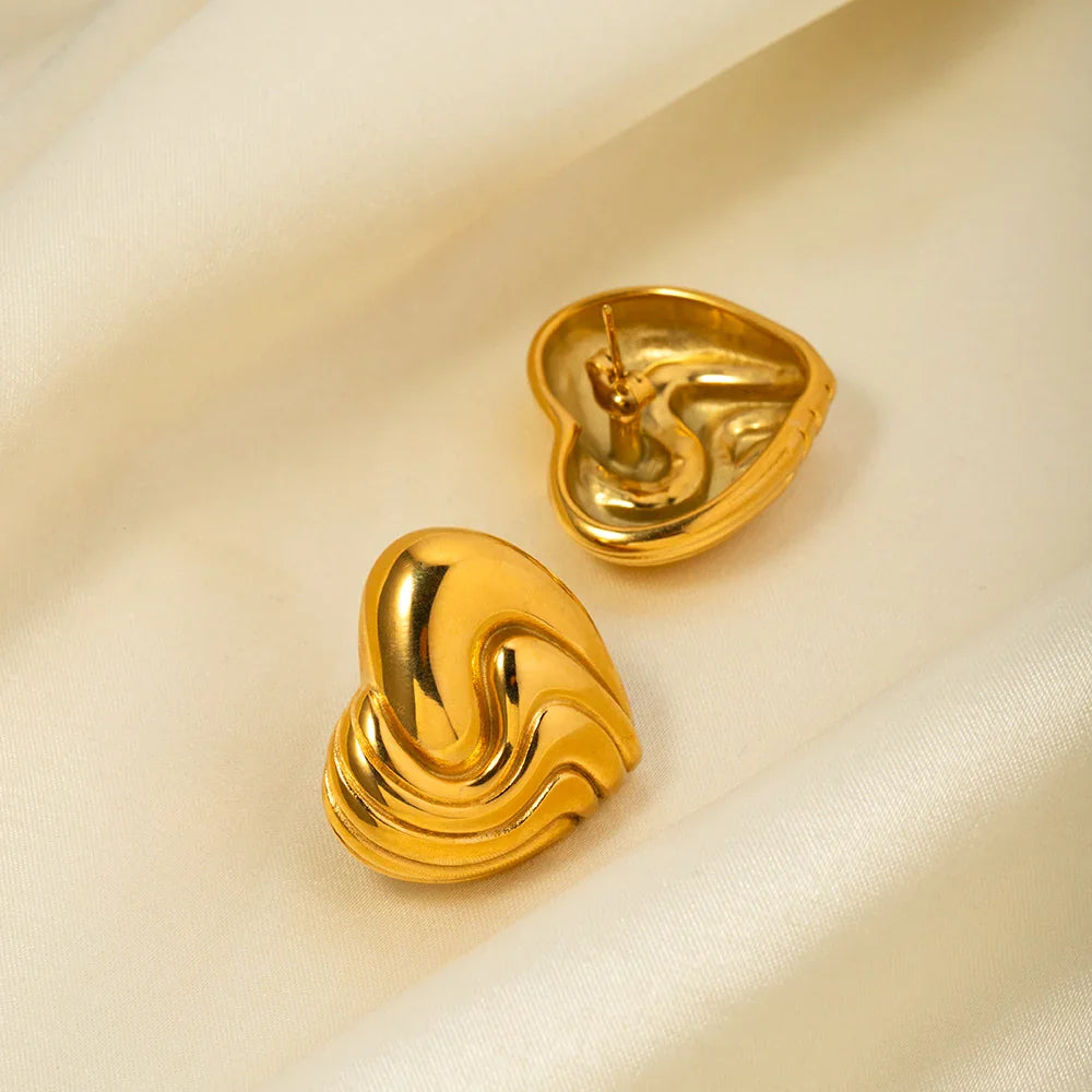 [Royal Vicky]Milena Heart Gold Earrings