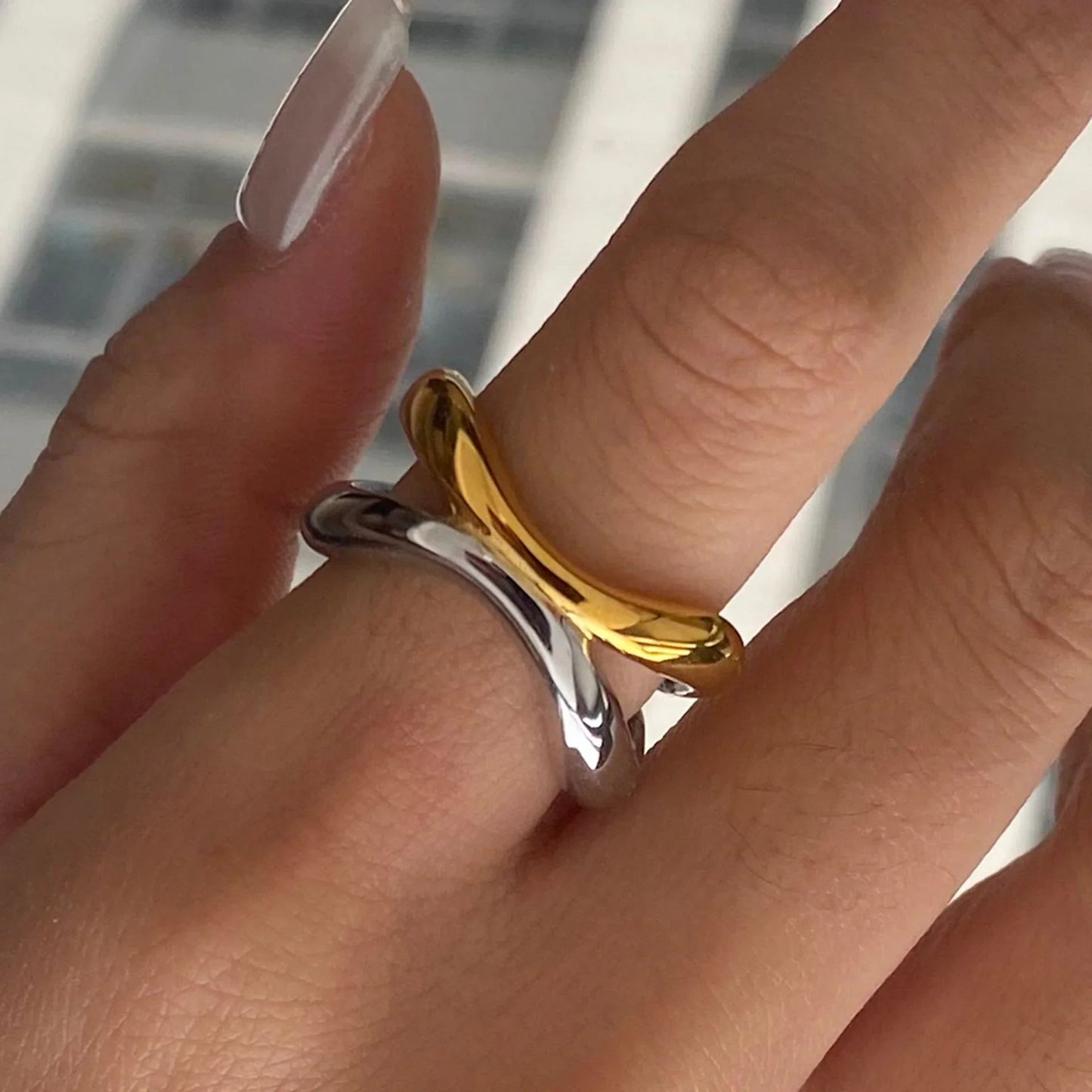 [Royal Vicky]Deanna Gold Intertwined Ring