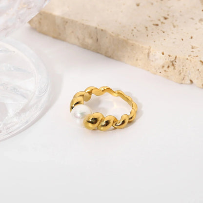 [Royal Vicky]Scarlett Freshwater Pearl Ring