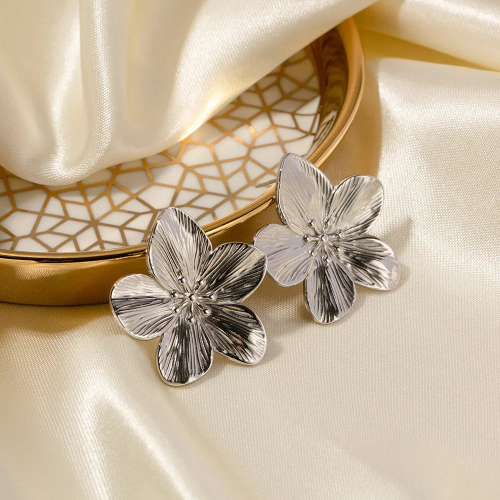 [Royal Vicky]Allysa Flower Gold Earrings
