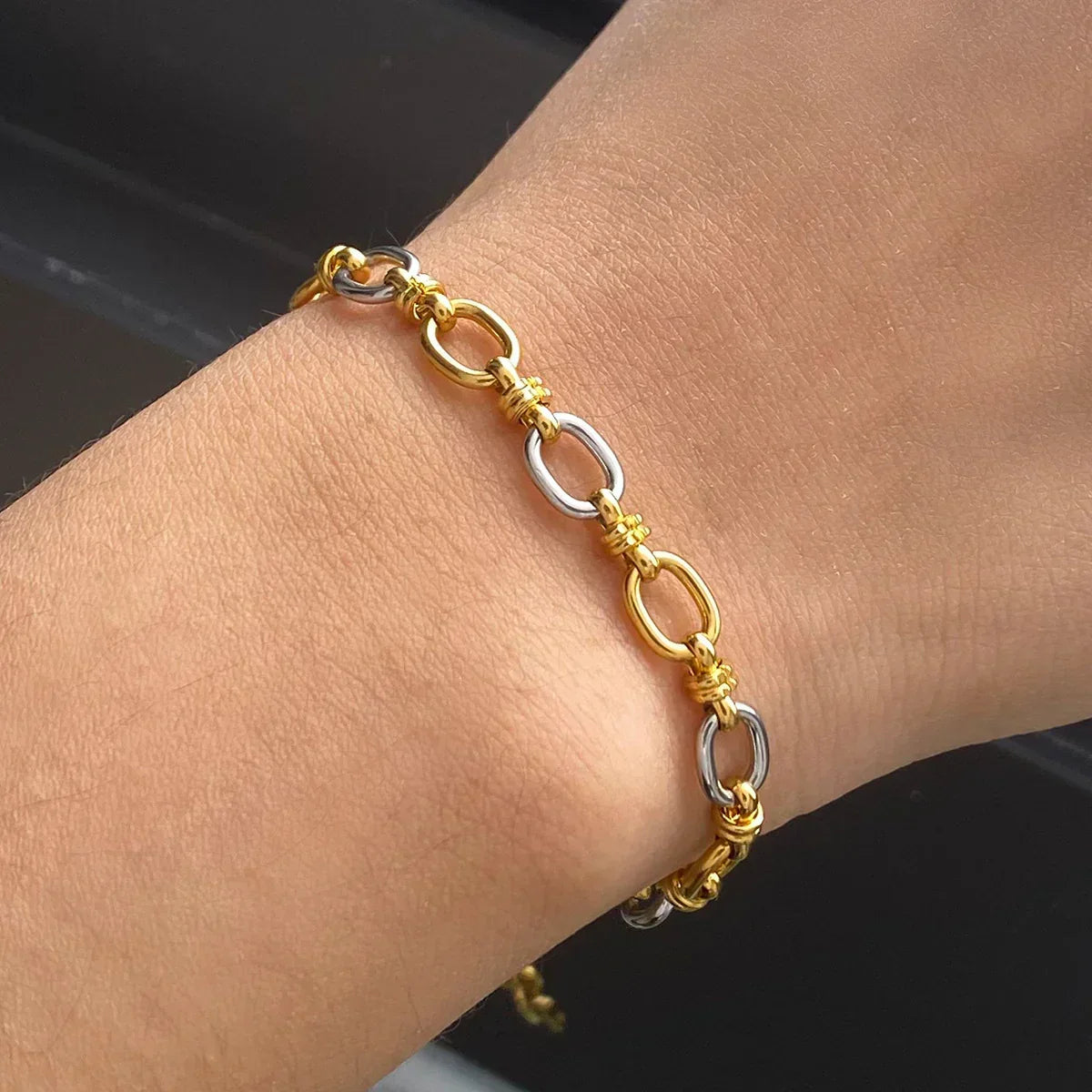 [Royal Vicky]Addison Two Tone Gold Bracelet