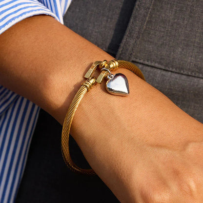 [Royal Vicky]Solenne Twisted Band Gold Bracelet