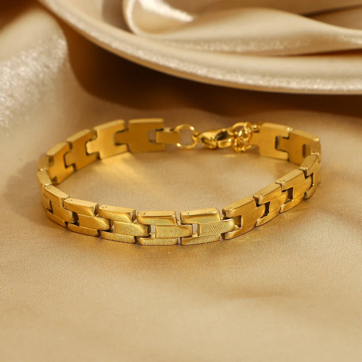 [Royal Vicky]Zeri Gold Bracelet