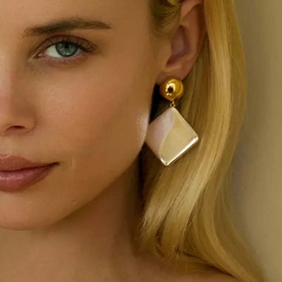 [Royal&Vicky]Kelly Geometric Drop Earrings