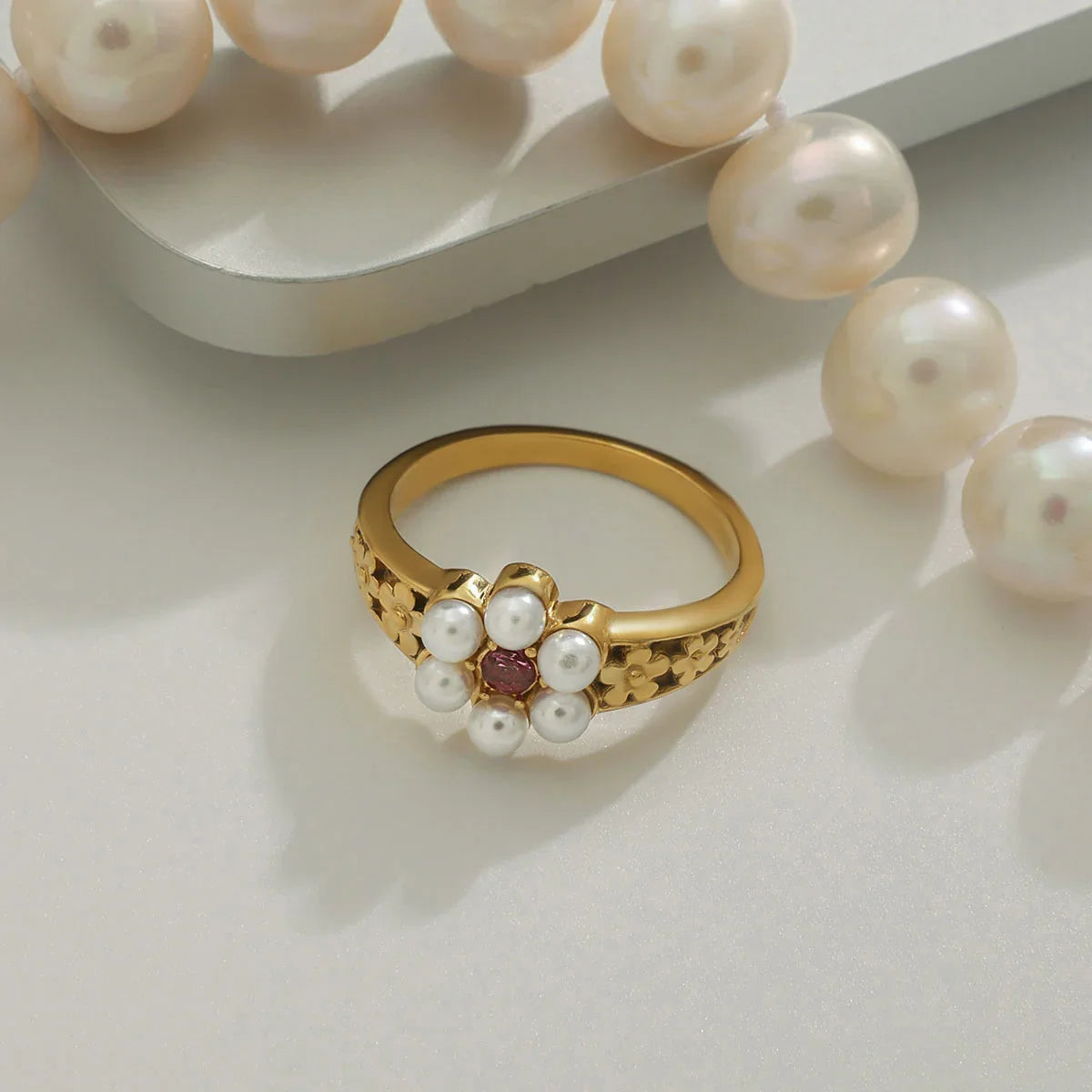 [Royal Vicky]Thalia Freshwater Pearl Ring