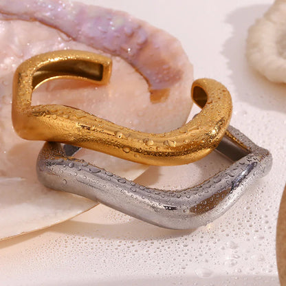 [Royal Vicky]Zaria Asymmetrical Gold Bangle