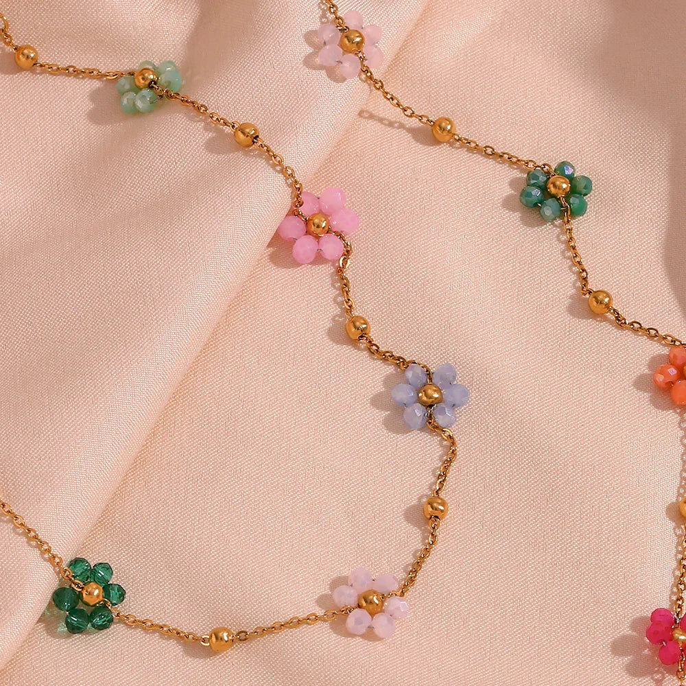 [ロイヤル＆ヴィッキー]アザレアフローラルゴールドネックレス