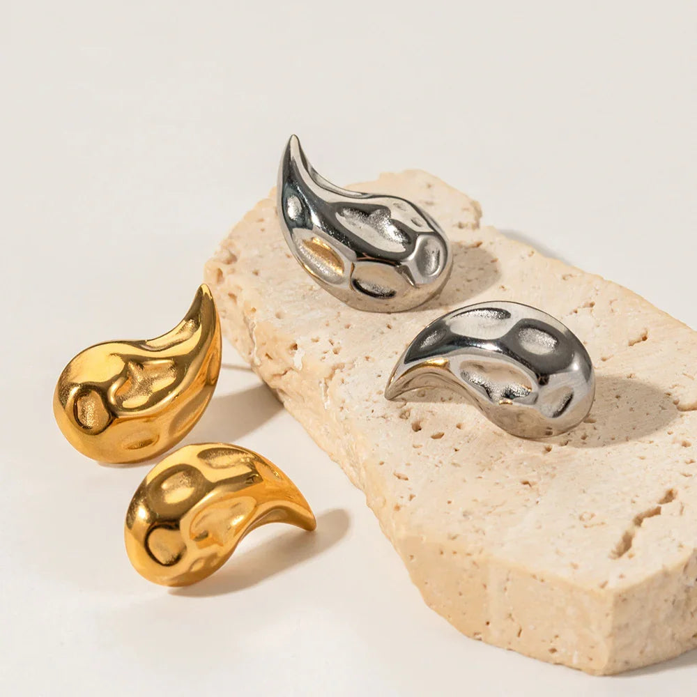 [Royal Vicky]Raven Vintage Teardrop Earrings