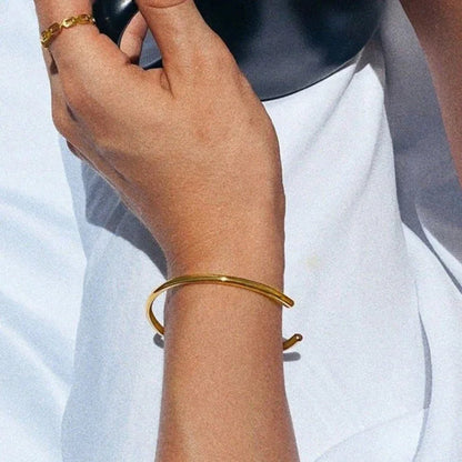 [Royal Vicky]Ara Gold Bangle
