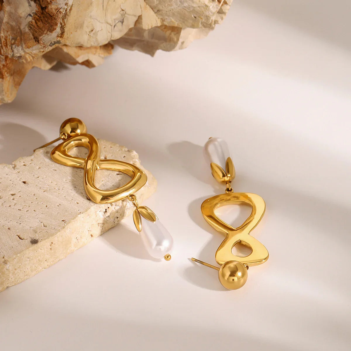 [Royal Vicky]Kaylee Freshwater Pearl Earrings