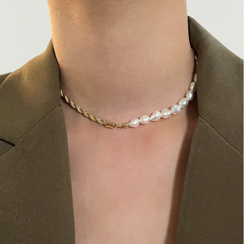 [Royal Vicky]Dualia Gold Pearl Necklace