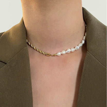 [Royal Vicky]Dualia Gold Pearl Necklace