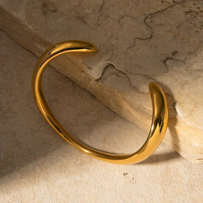 [Royal Vicky]Audrina Contemporary Gold Bangle
