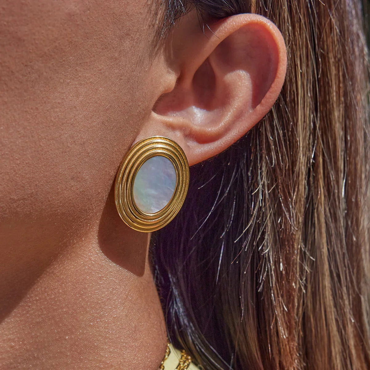 [Royal Vicky]Ruthie Gold Enamel Earrings