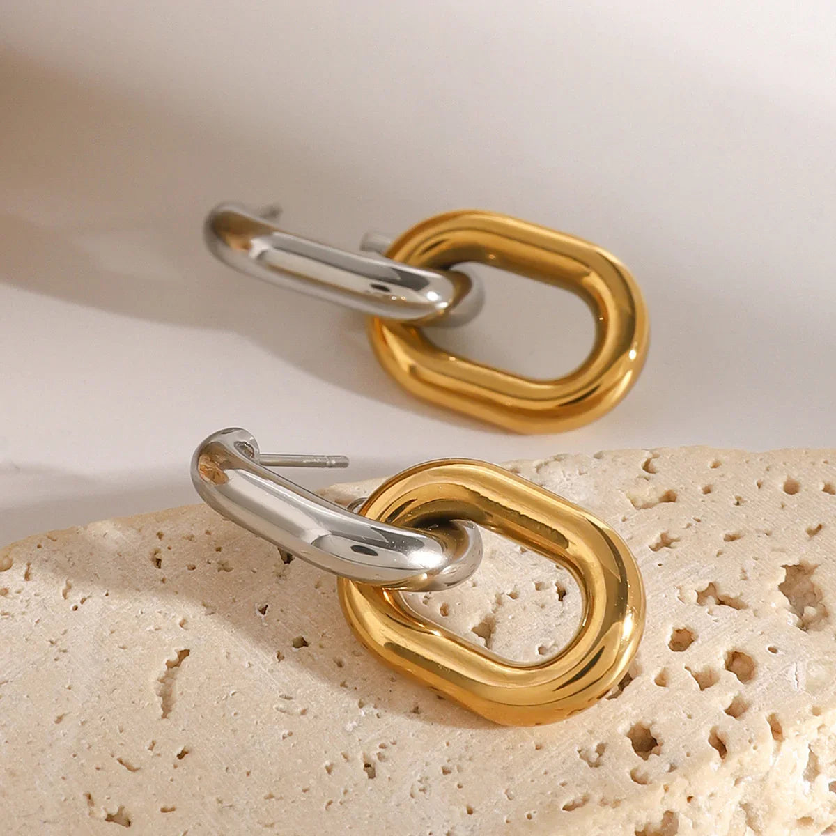 [Royal Vicky]Taylor Two Tone Double Hoops