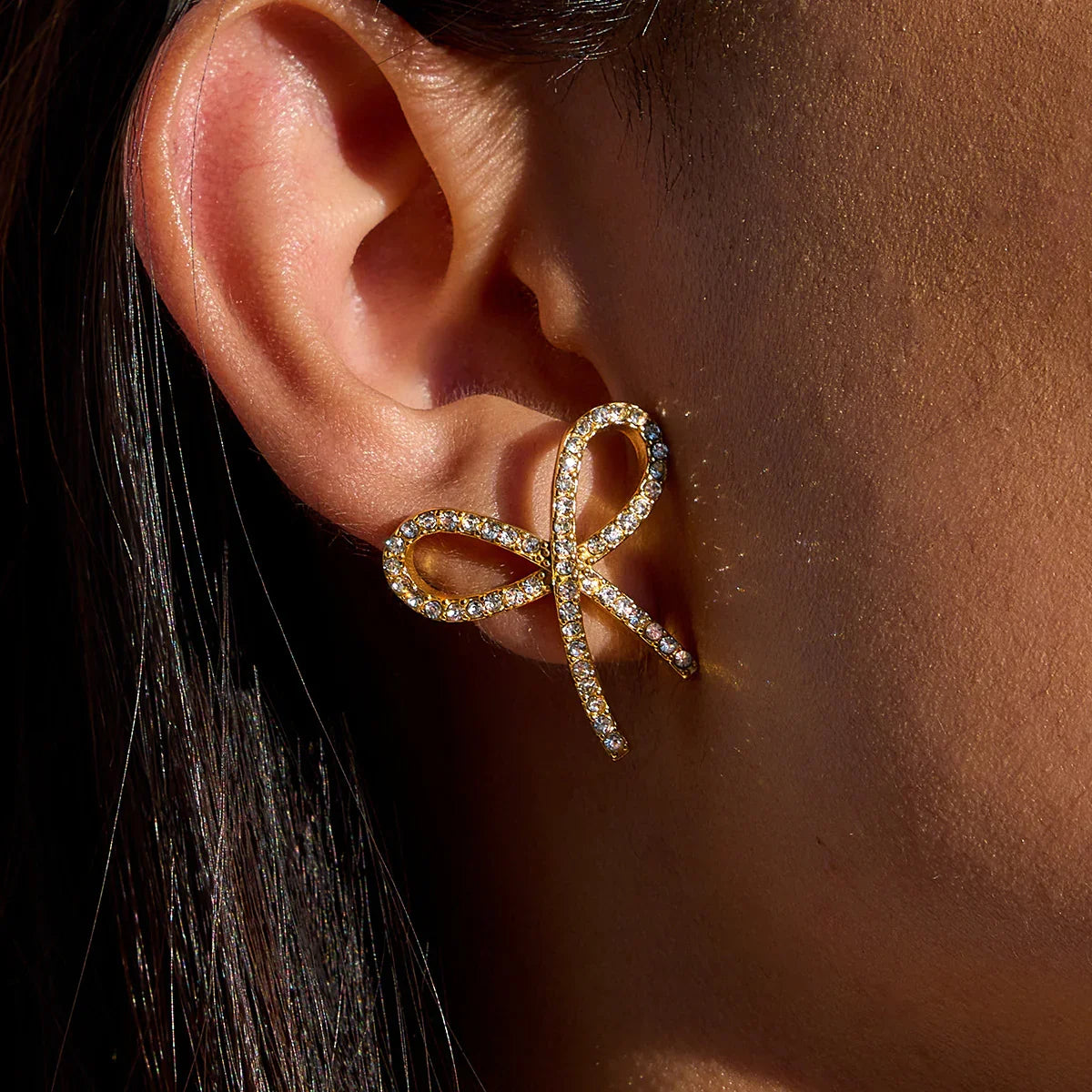 [Royal Vicky]Dannah Diamond Bow Tie Earrings