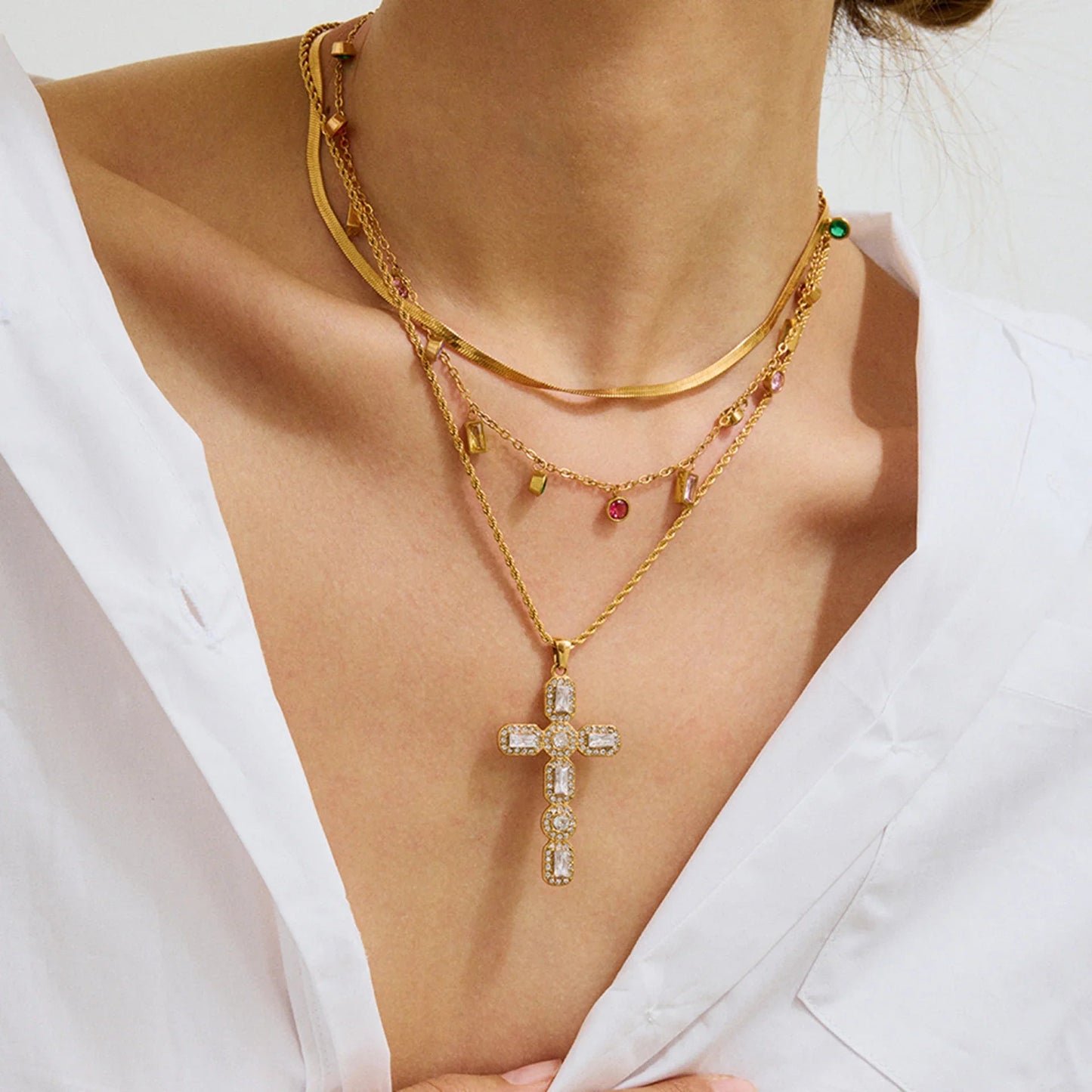 [Royal Vicky]Evangelina Diamond Cross Necklace