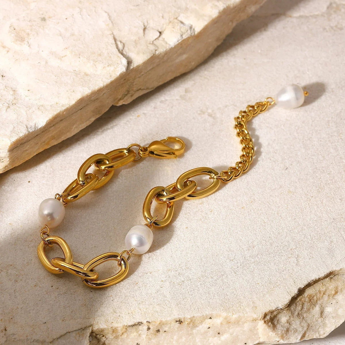 [Royal&Vicky]Ysabel Armband mit groben Süßwasserperlen