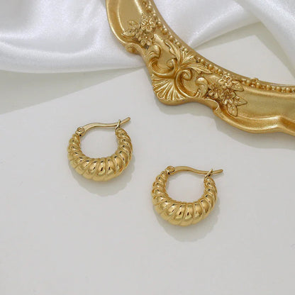 [Royal Vicky]Croissant Hoop Earrings