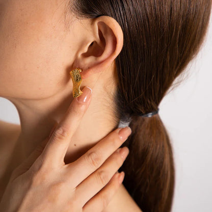 [Royal Vicky]Celestina Creased Gold Sheet Earrings