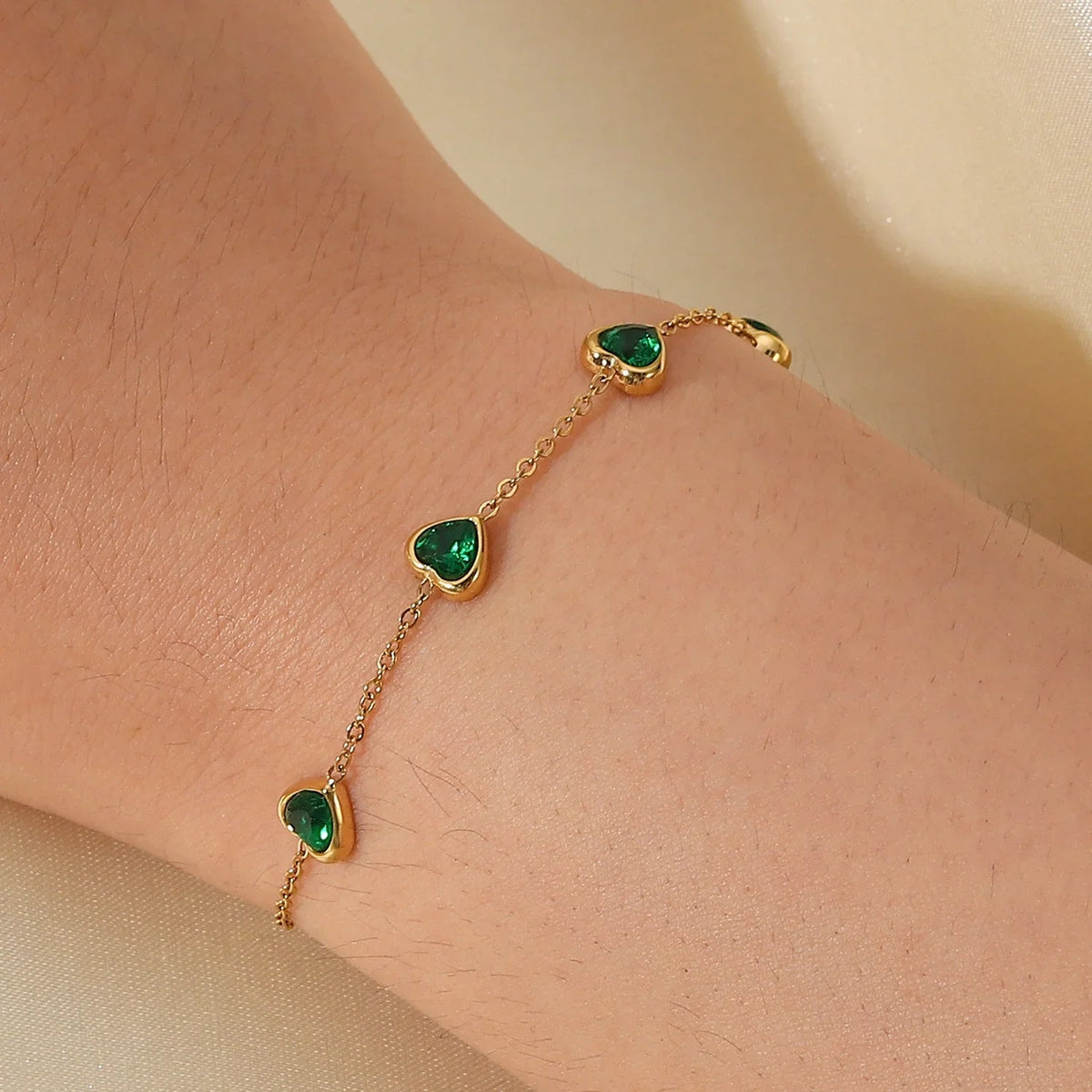 [Royal&Vicky]Francia Armband mit grünem Herz