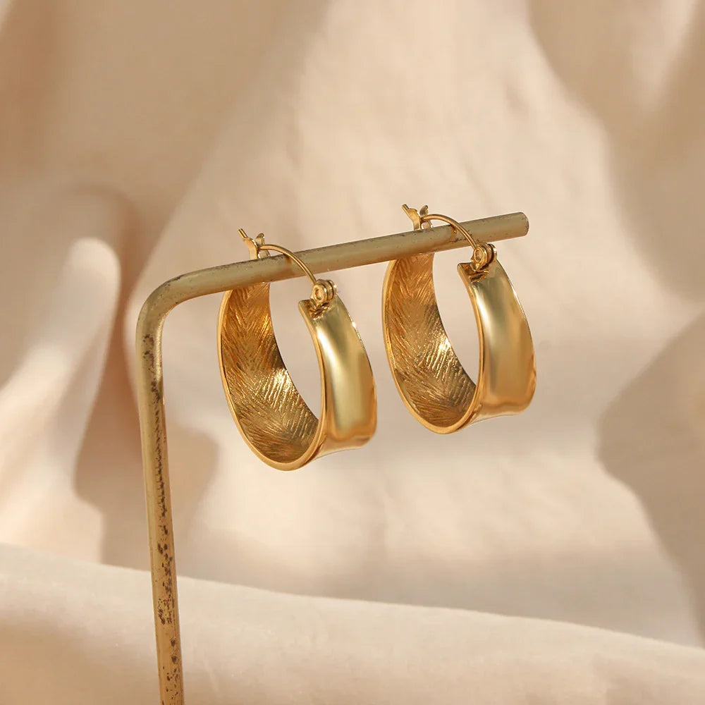 [Royal Vicky]Lyla Hoop Earrings