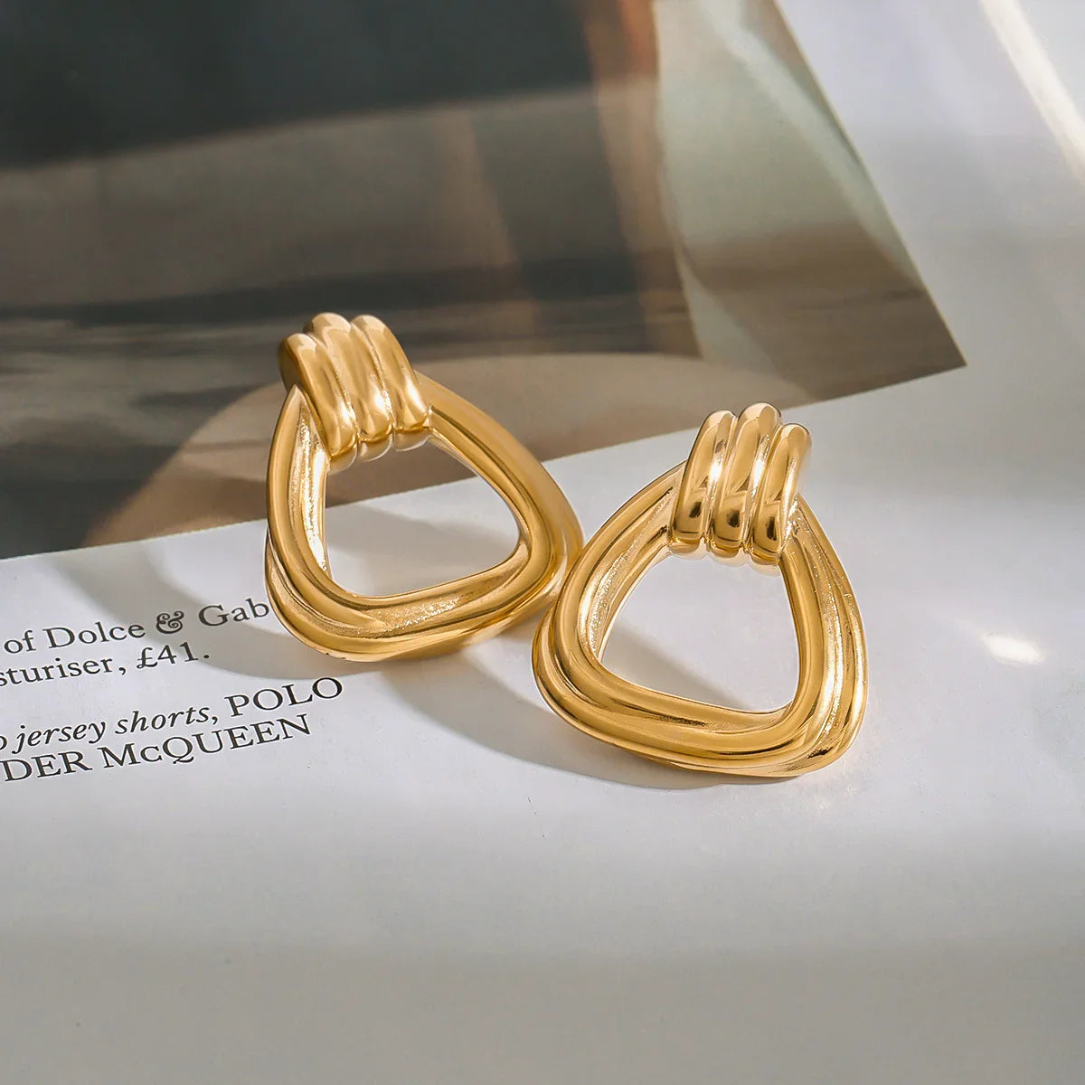 [Royal&Vicky]Doris Knoten-Charm Goldohrringe