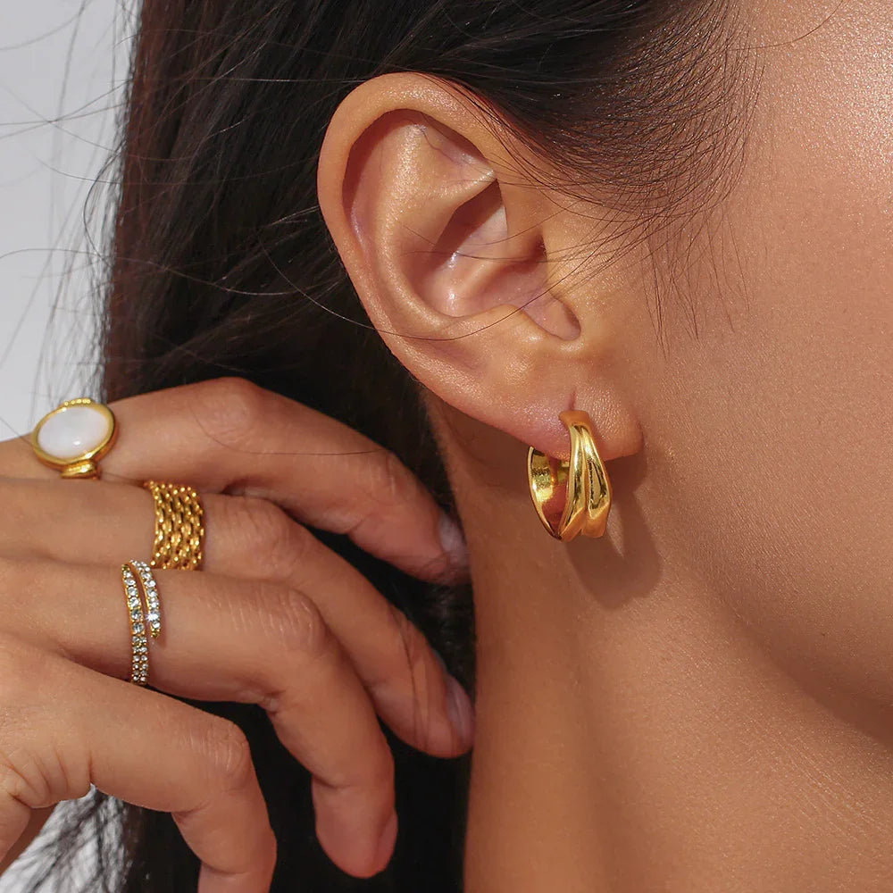 [Royal Vicky]Emily Wave Earrings