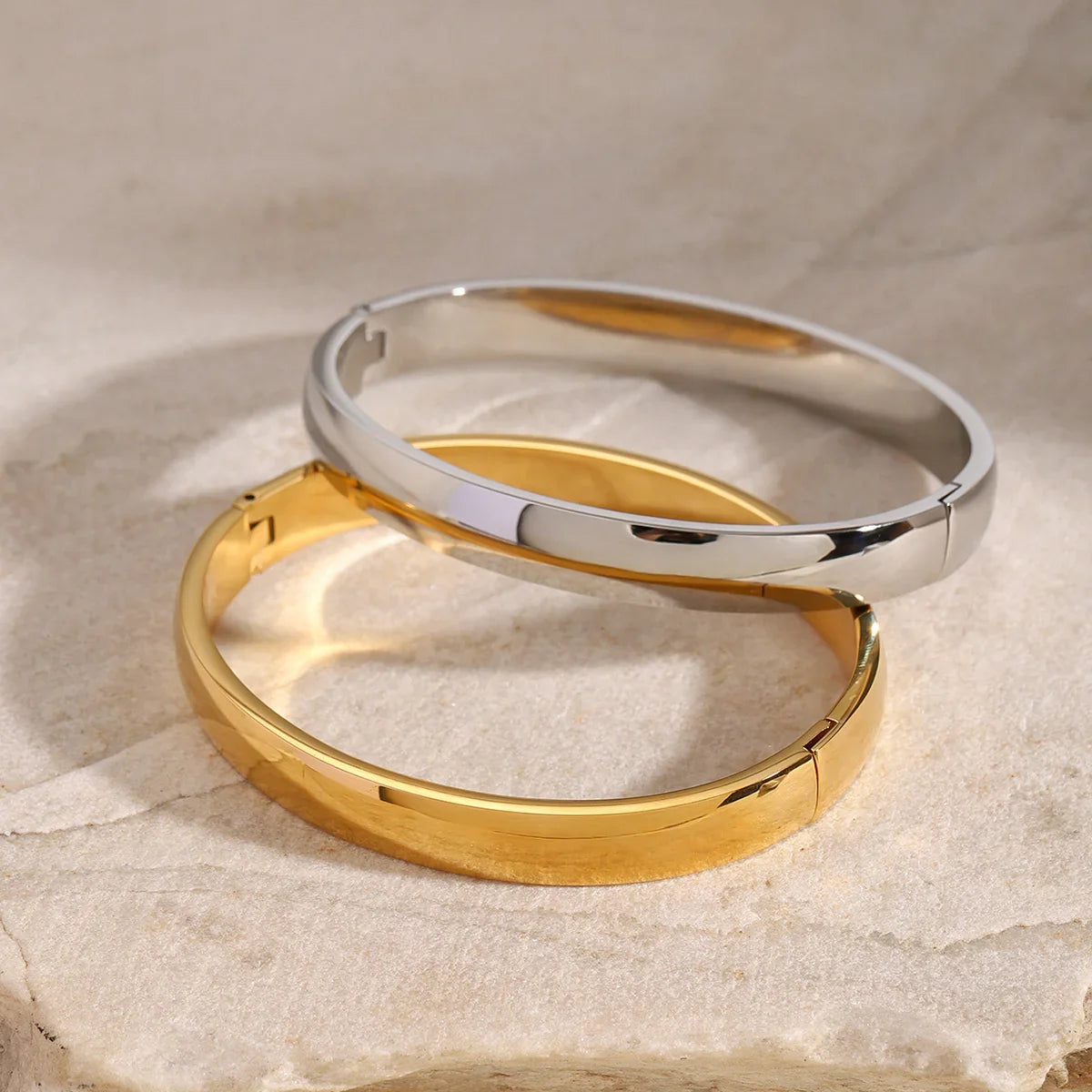 [Royal Vicky]Melina Large Stacking Gold Bangle