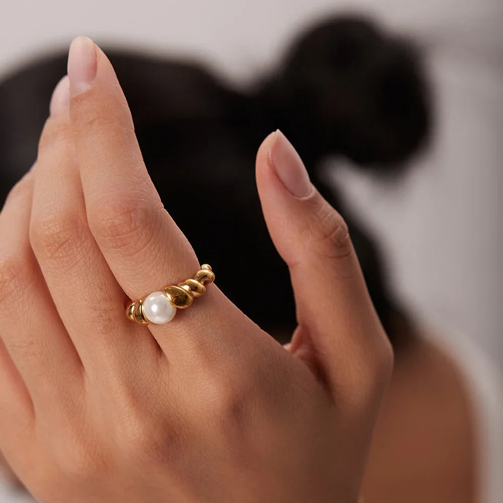 [Royal Vicky]Scarlett Freshwater Pearl Ring