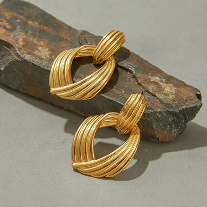 [Royal Vicky]Selma Gold Knot Earrings