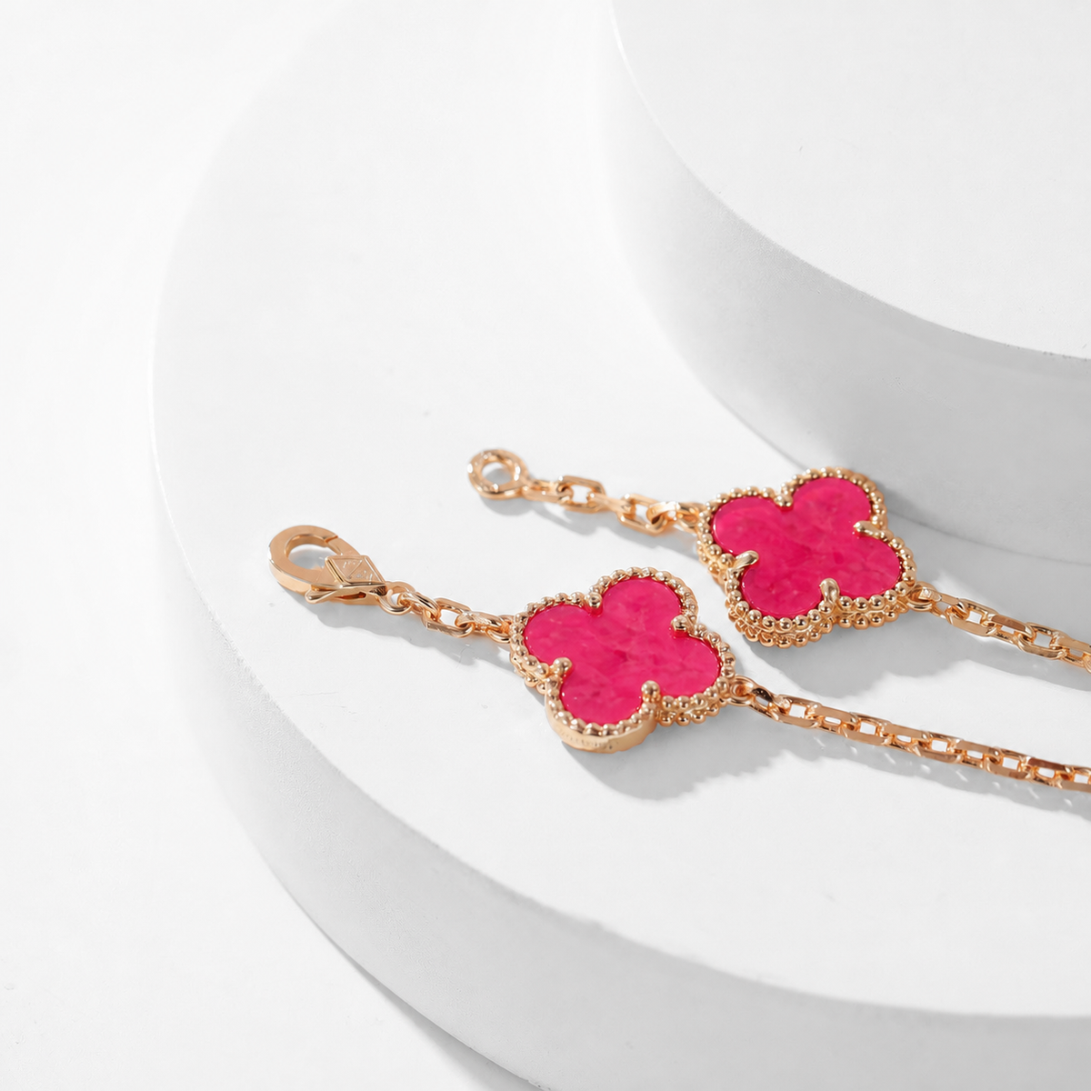 [Vicky]NEW CLOVER 10 MOTIFS PINK ENAMEL NECKLACE